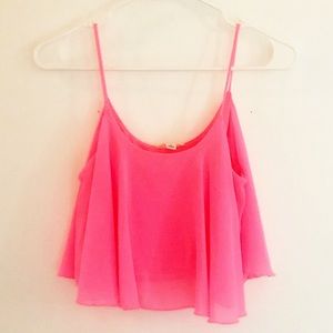 Hot Pink Crop Top 🌺